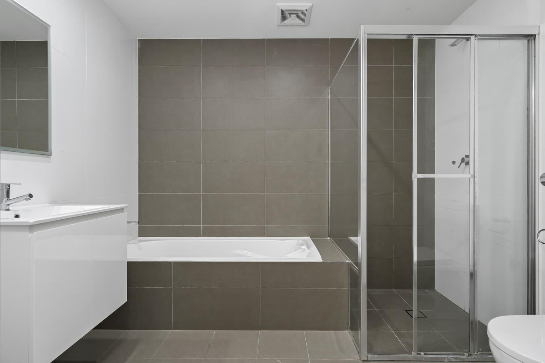 203/2-8 Wayman Place, Merrylands - Thumbnail 4