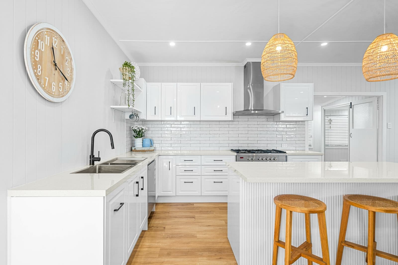 69 Zelma Street, GRASSTREE BEACH, Grasstree Beach - Thumbnail 5