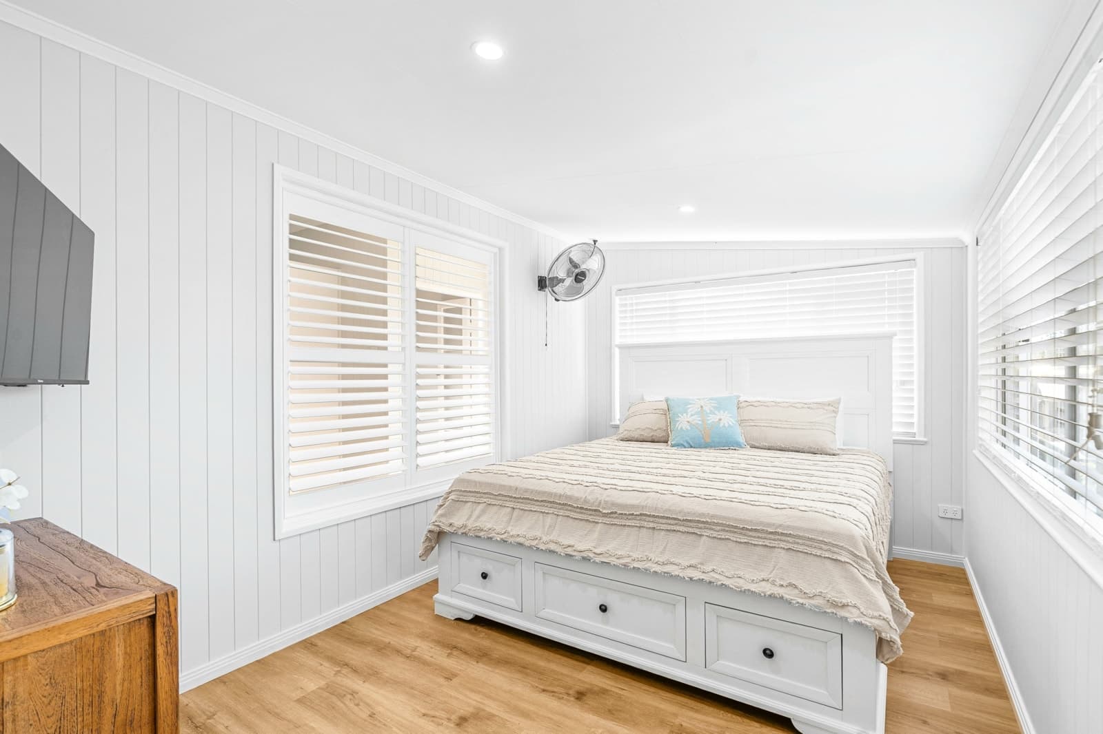 69 Zelma Street, GRASSTREE BEACH, Grasstree Beach - Thumbnail 8