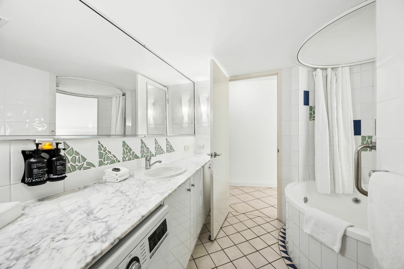 110/7 Venning Street, MOOLOOLABA, Mooloolaba - Thumbnail 8