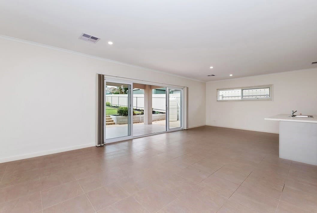 1A Cathcart Terrace, Seacliff Park - Thumbnail 2