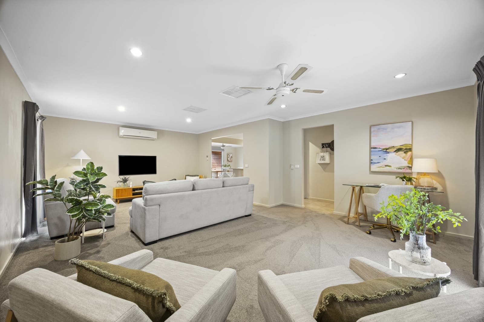 125 Strickland Parade, BROWN HILL, Brown Hill - Thumbnail 3