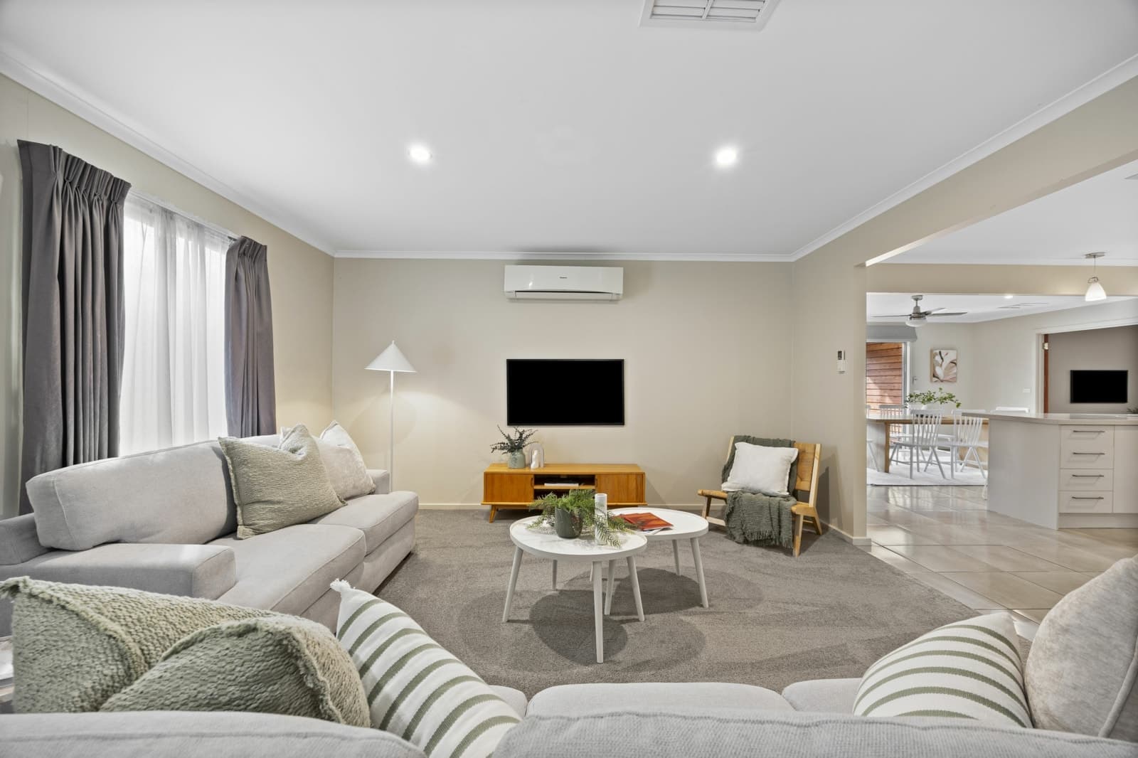 125 Strickland Parade, BROWN HILL, Brown Hill - Thumbnail 4