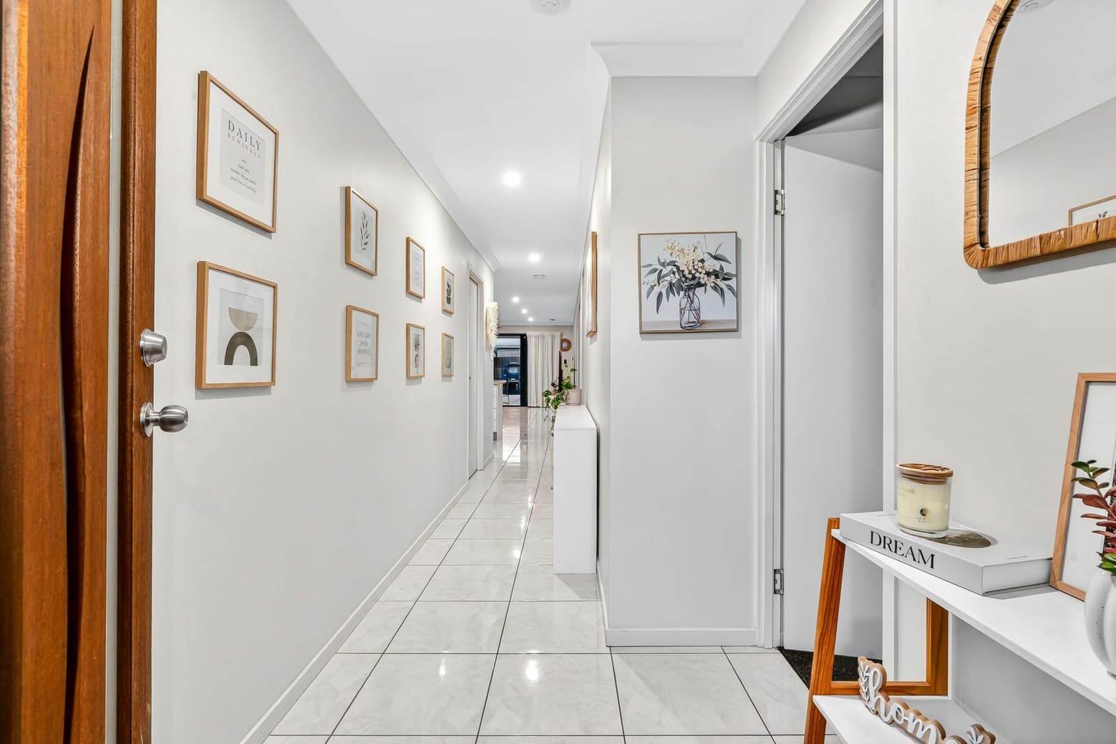 13 McMillan Street, CABOOLTURE, Caboolture - Thumbnail 5
