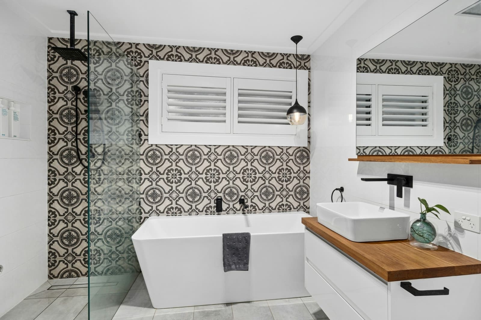8 Roger Crescent, BERKELEY VALE, Berkeley Vale - Thumbnail 7