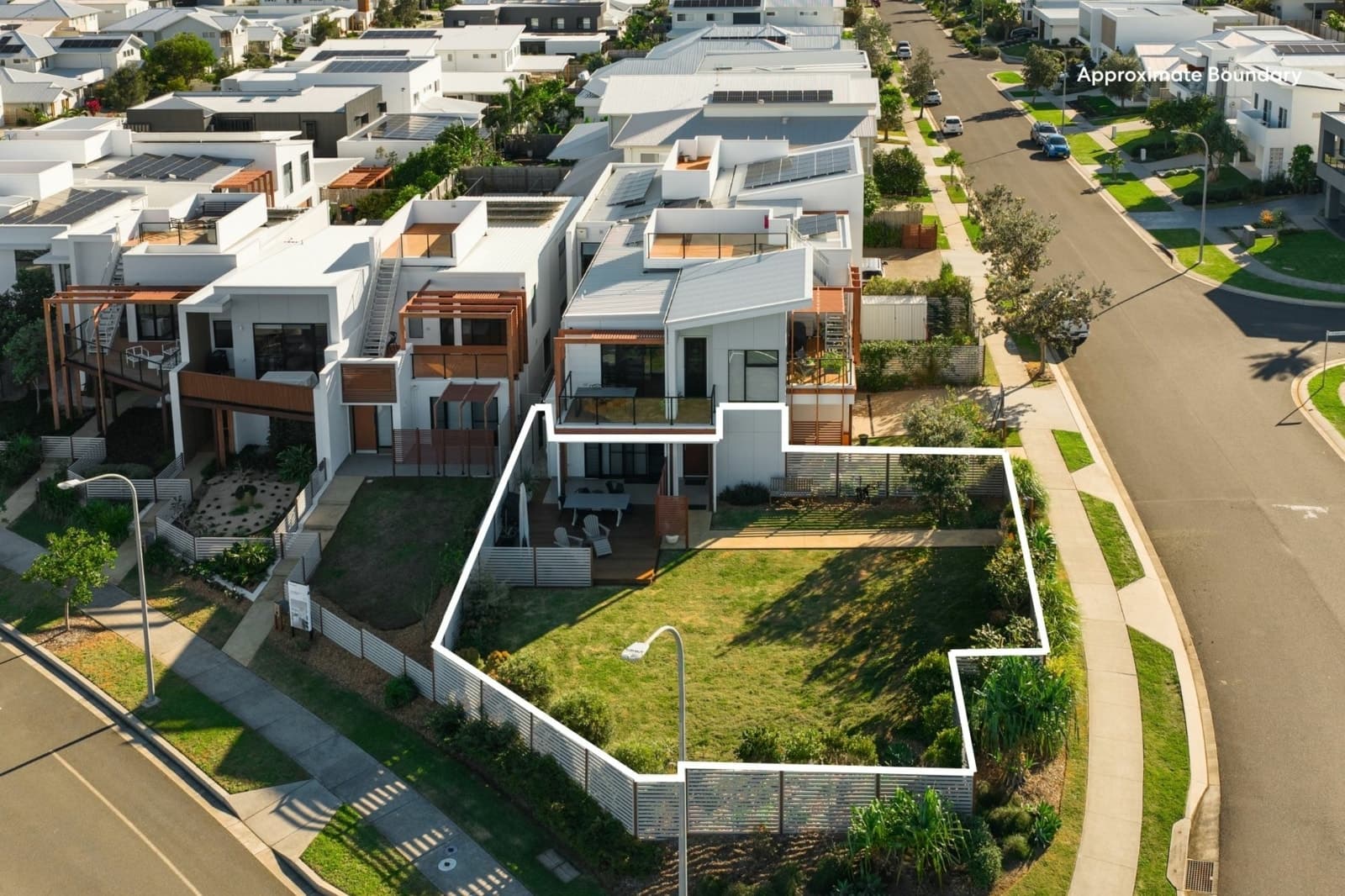1 Surf Avenue, SKENNARS HEAD, Skennars Head - Thumbnail 2