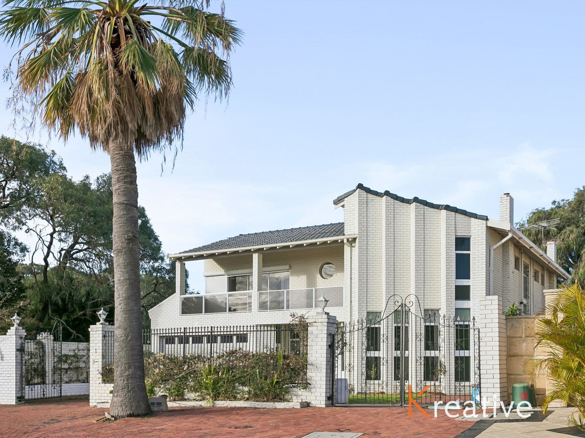 1 Kinkuna Way, CITY BEACH, City Beach - Thumbnail 2