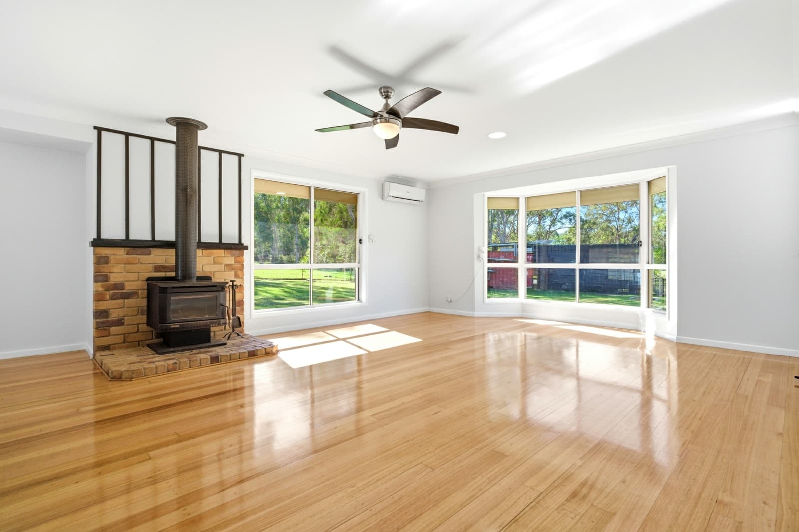402-408 Steele Road, LOGAN VILLAGE, Logan Village - Thumbnail 3