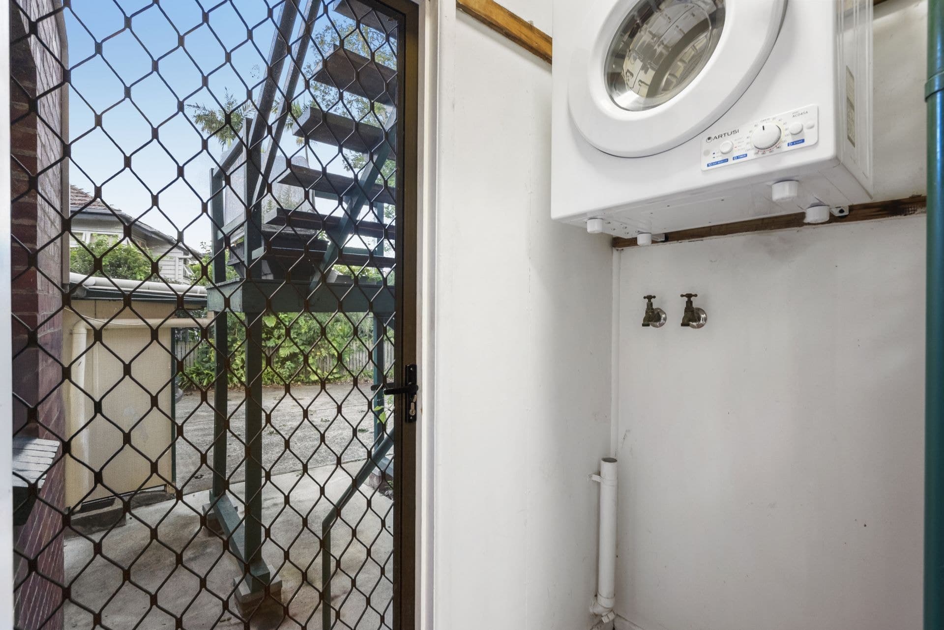 2/275 Milton Road Milton, Milton - Image 1
