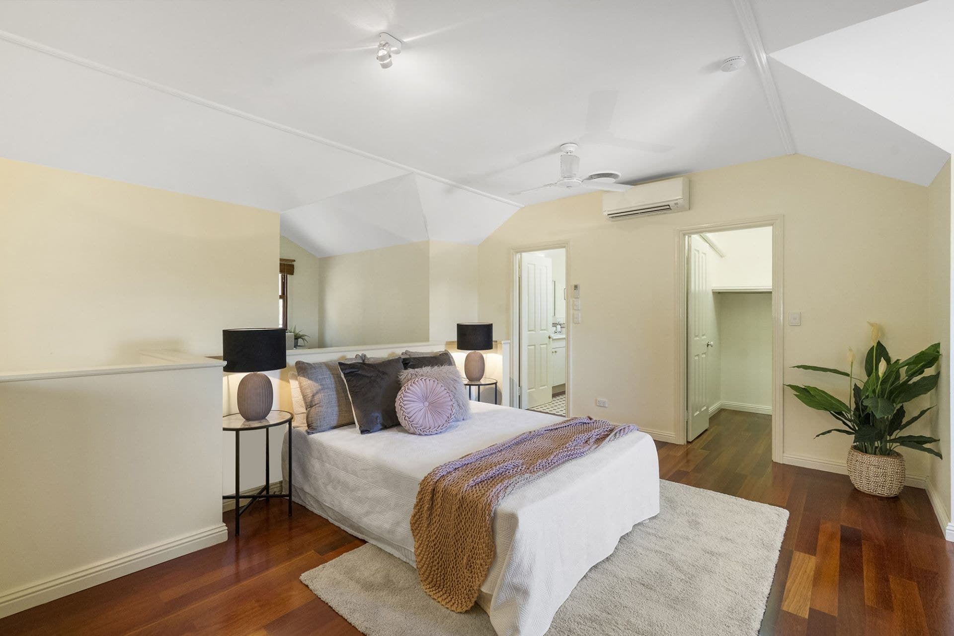House 3 10 Cook Street Red Hill, Red Hill - Thumbnail 8