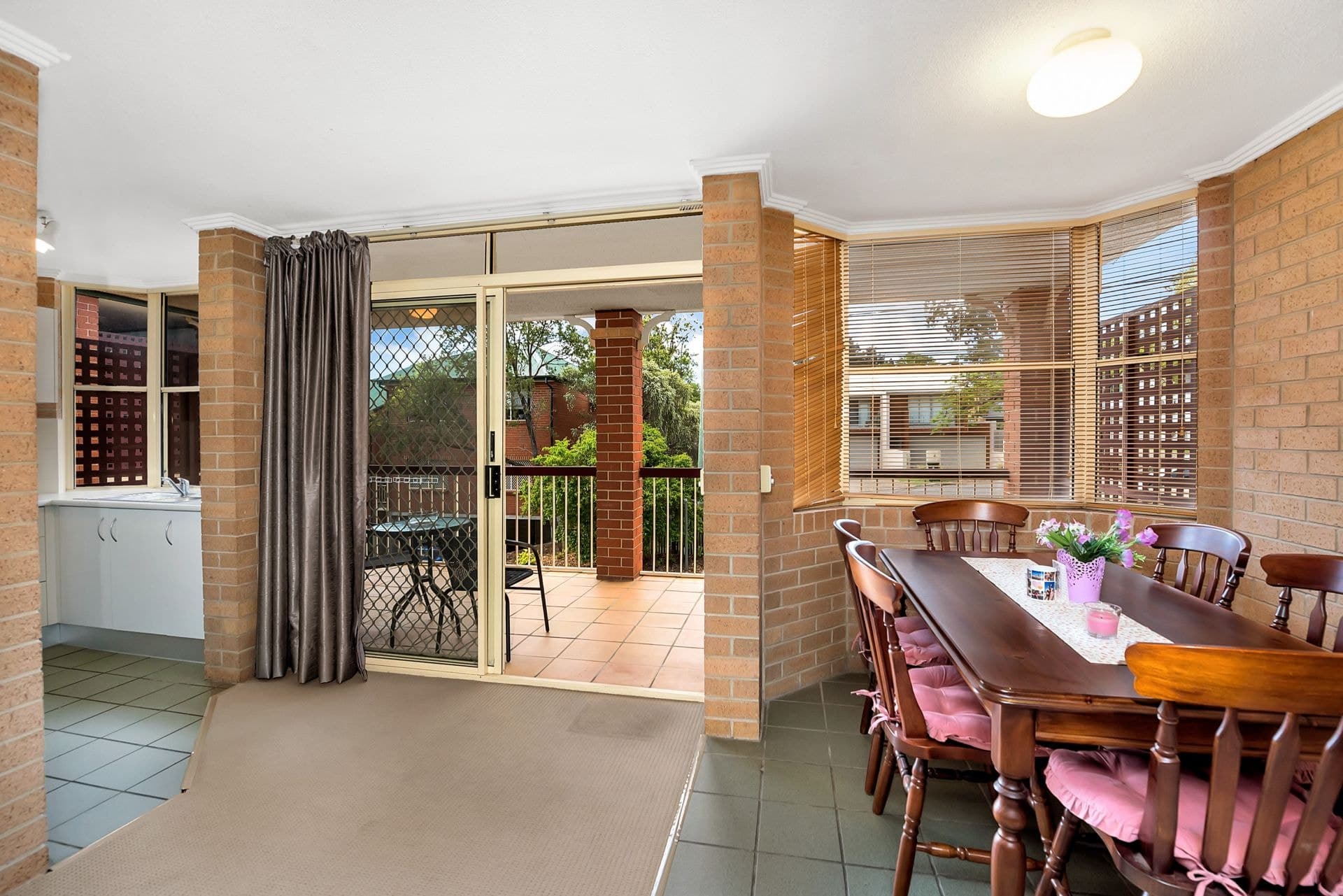 19/72 Herston Road, Kelvin Grove, 19/72 Herston Road Kelvin Grove - Thumbnail 4