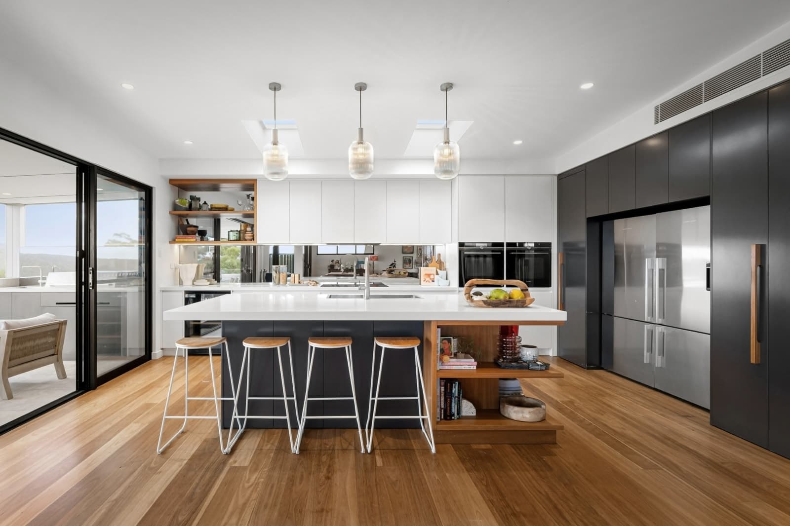 46 Moyran Parade, GRAYS POINT, Grays Point - Thumbnail 3