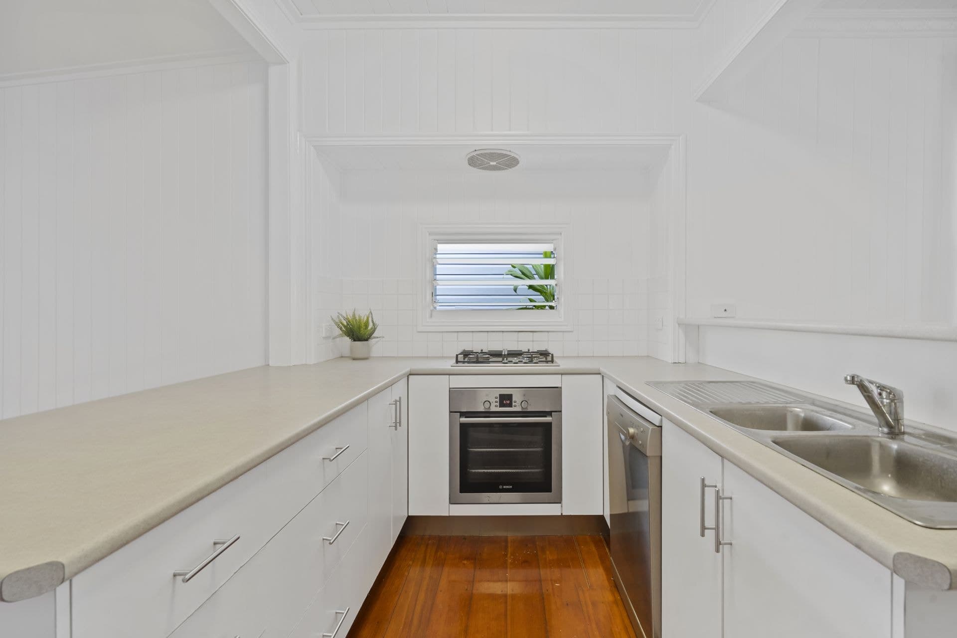 110 Arthur Terrace Red Hill, Red Hill - Thumbnail 6