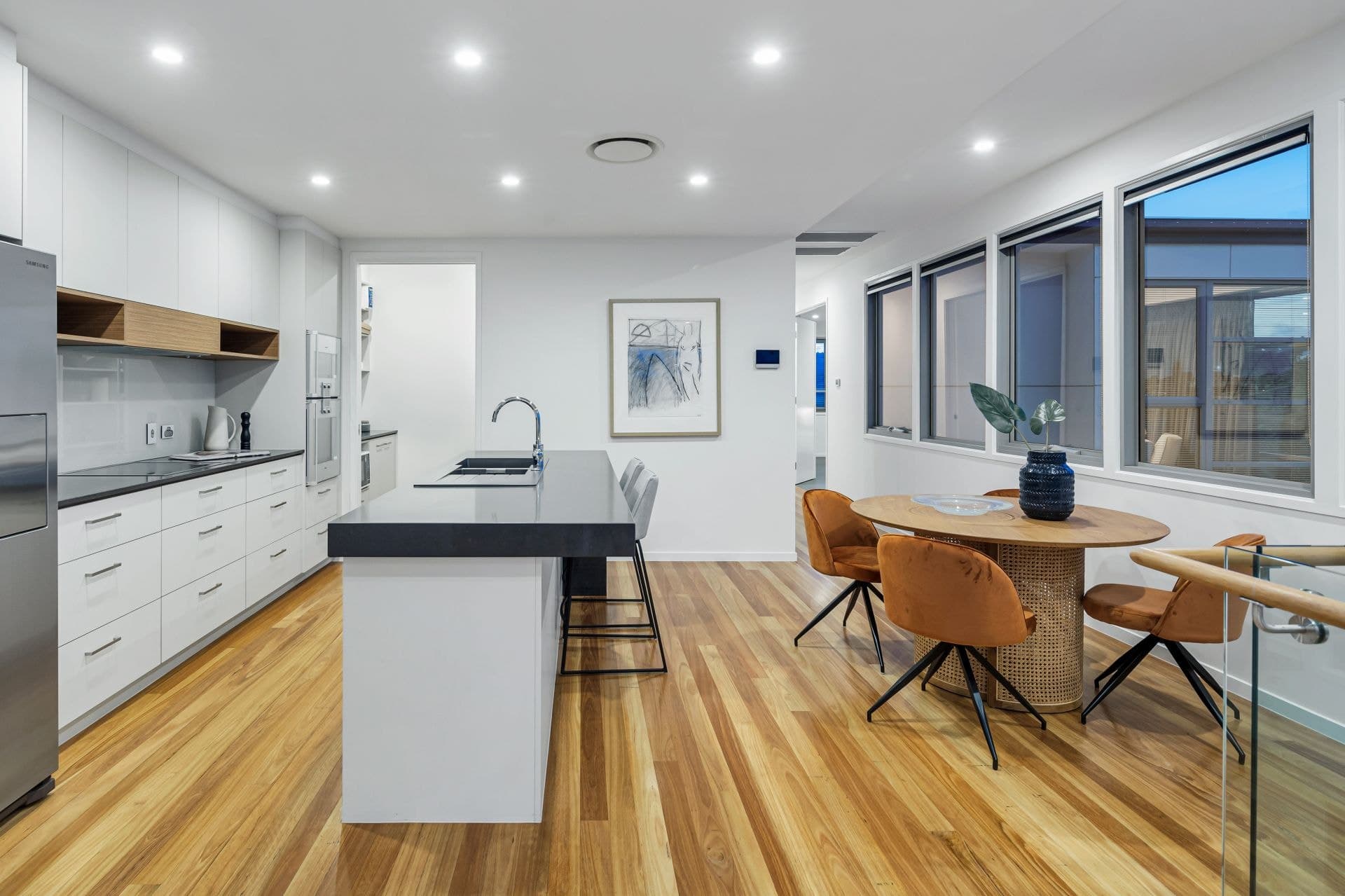 92A Howard Street Paddington, Paddington - Thumbnail 8