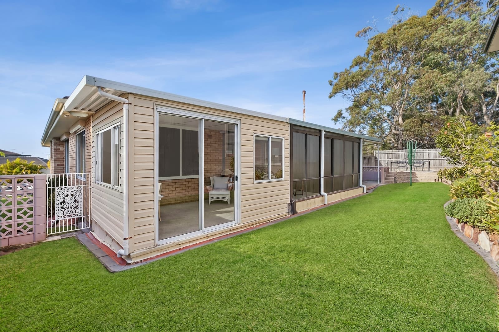 2 McKillop Road, BEACON HILL, Beacon Hill - Thumbnail 2