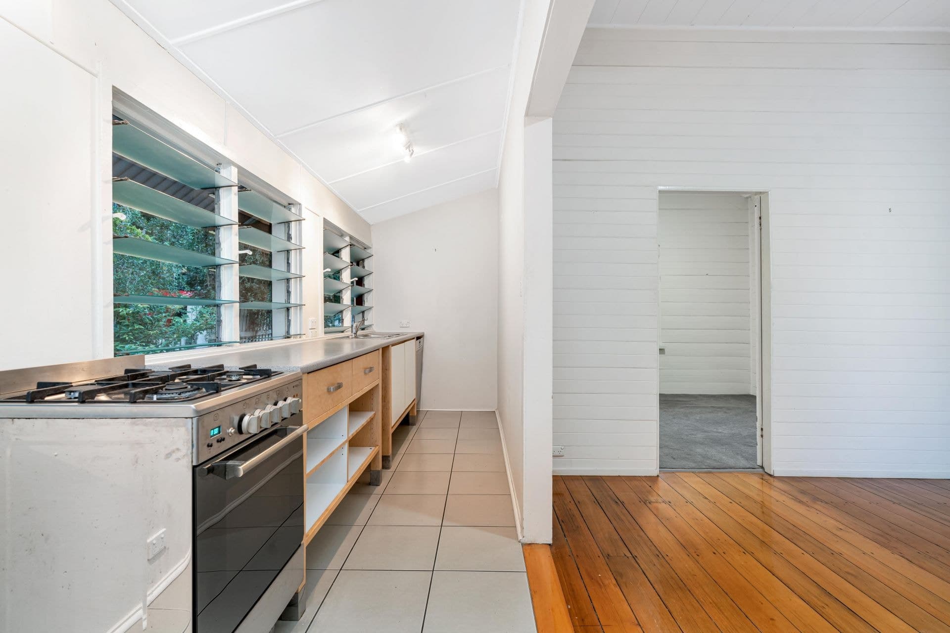 21 Stoneleigh Street Red Hill, Red Hill - Thumbnail 7