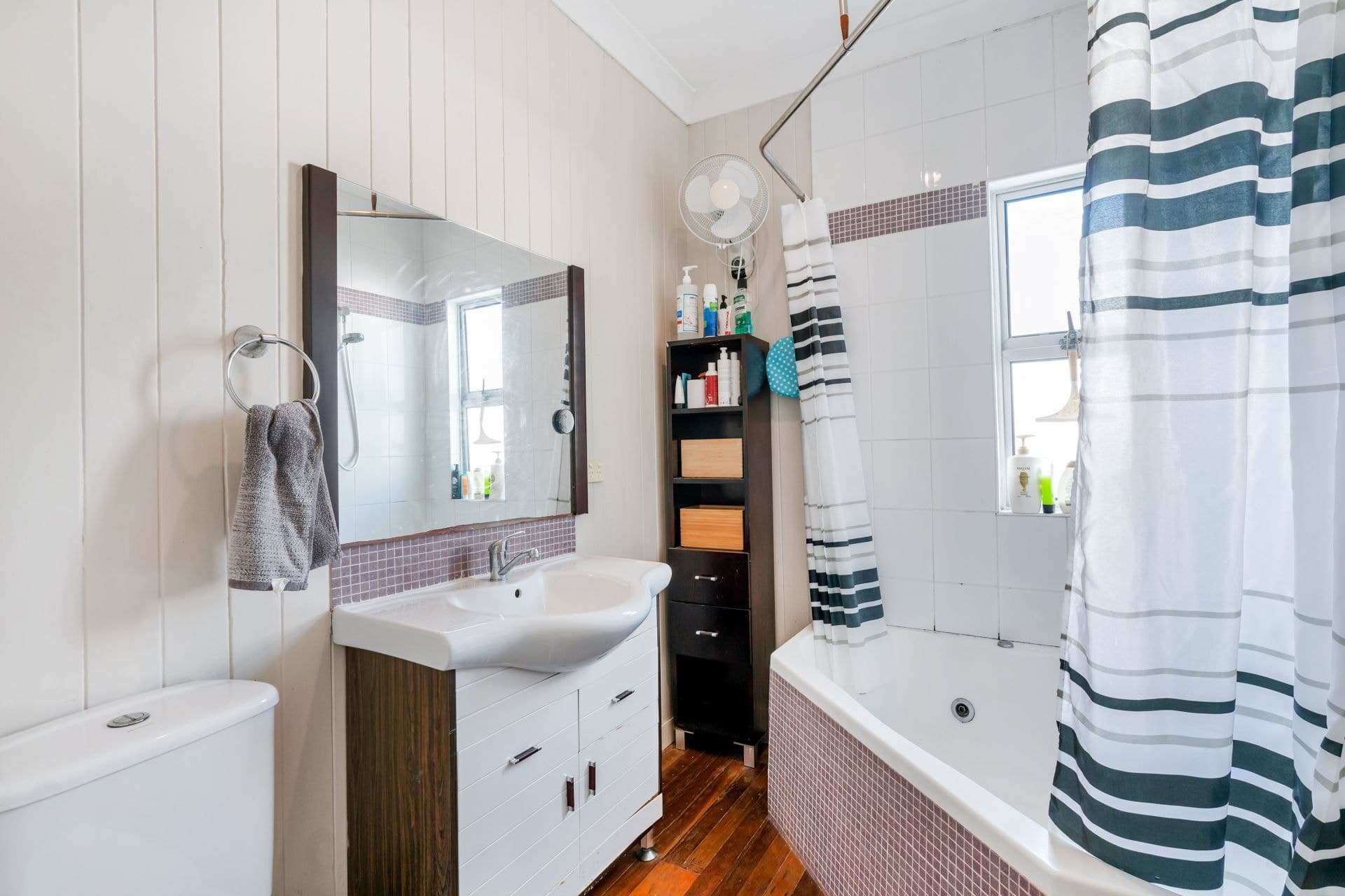 32 Lizzie Street Bardon, Bardon - Thumbnail 8