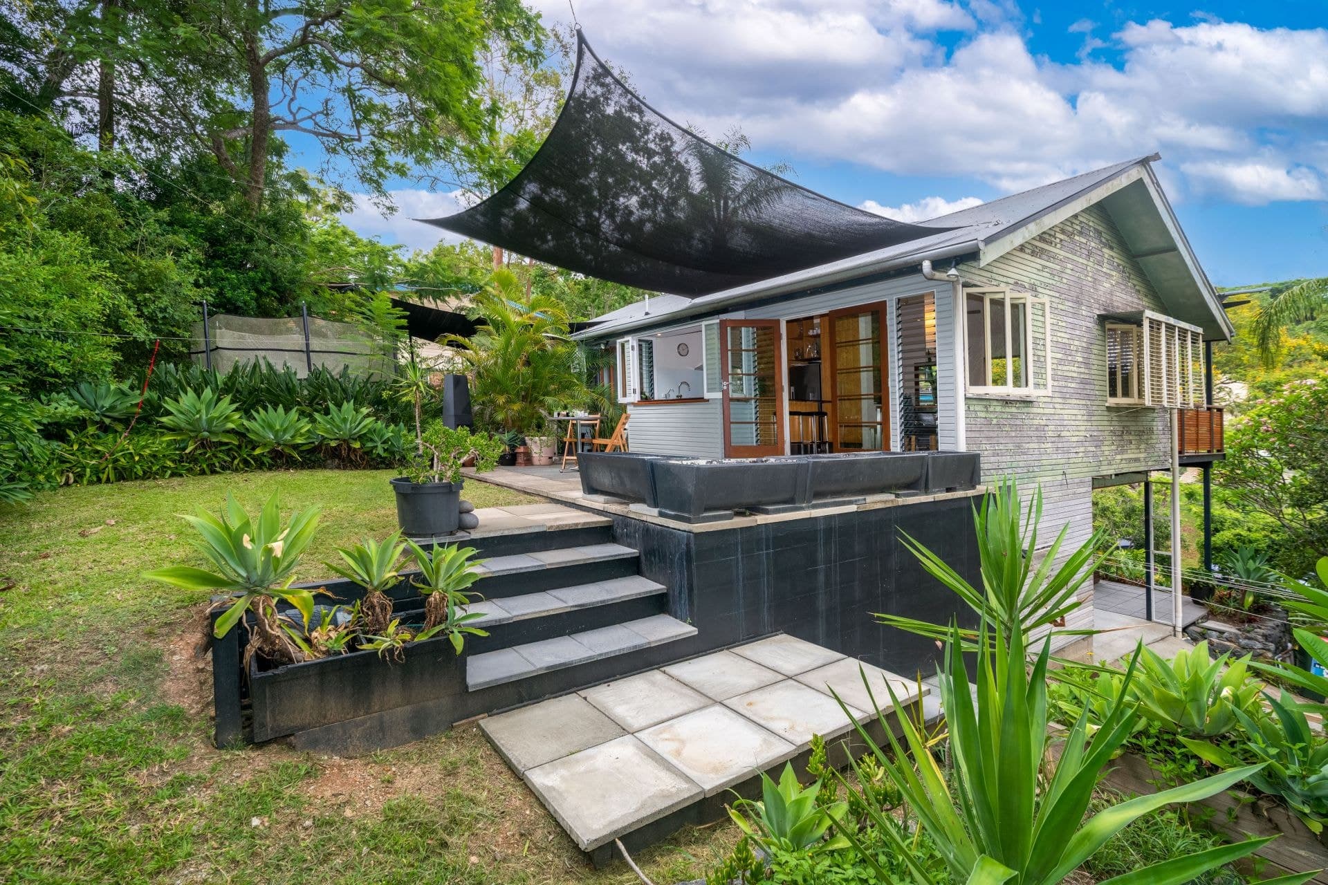 26 Rosewood Street Bardon, Bardon - Image 1