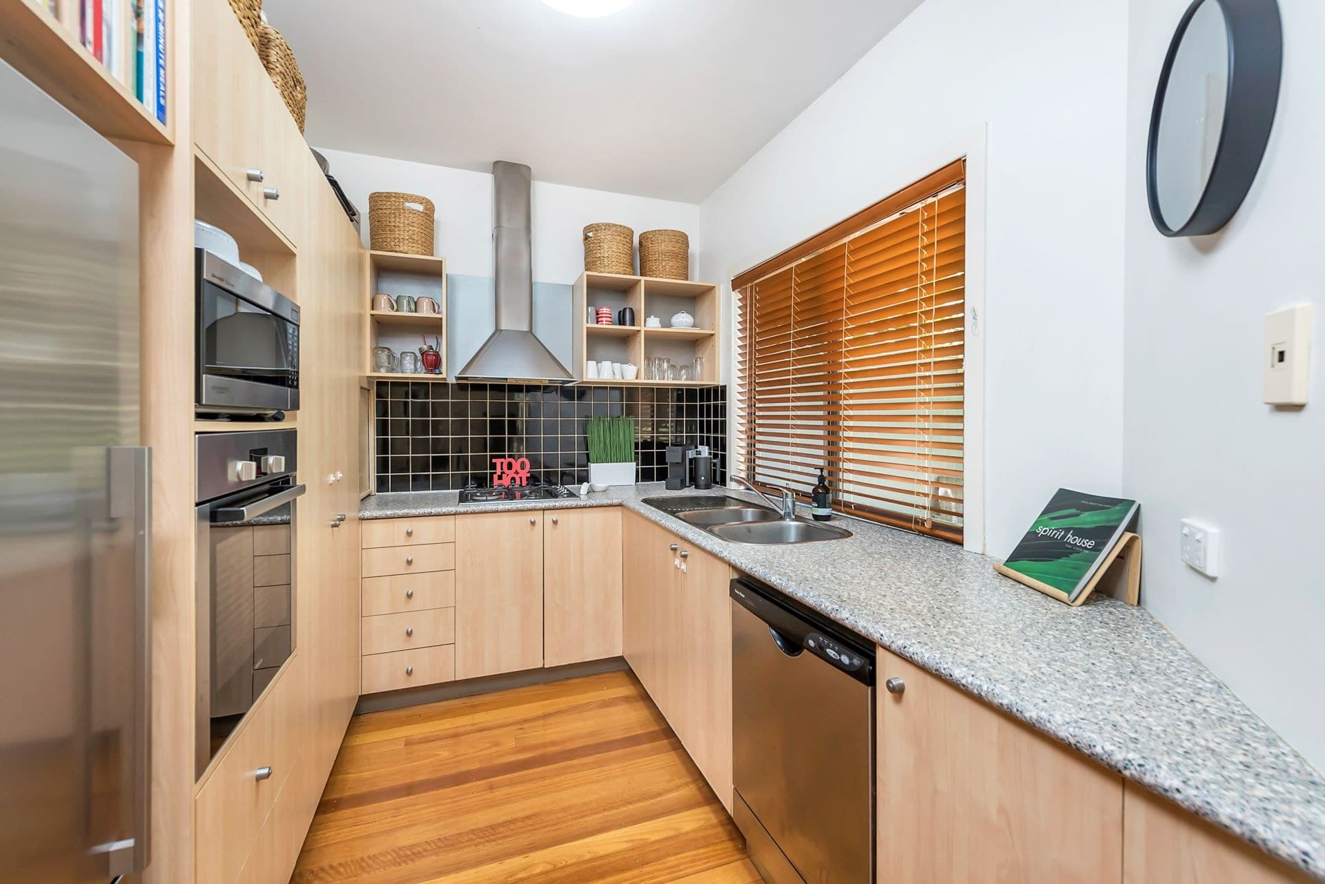 5/111 Leworthy Street Bardon, Bardon - Thumbnail 8