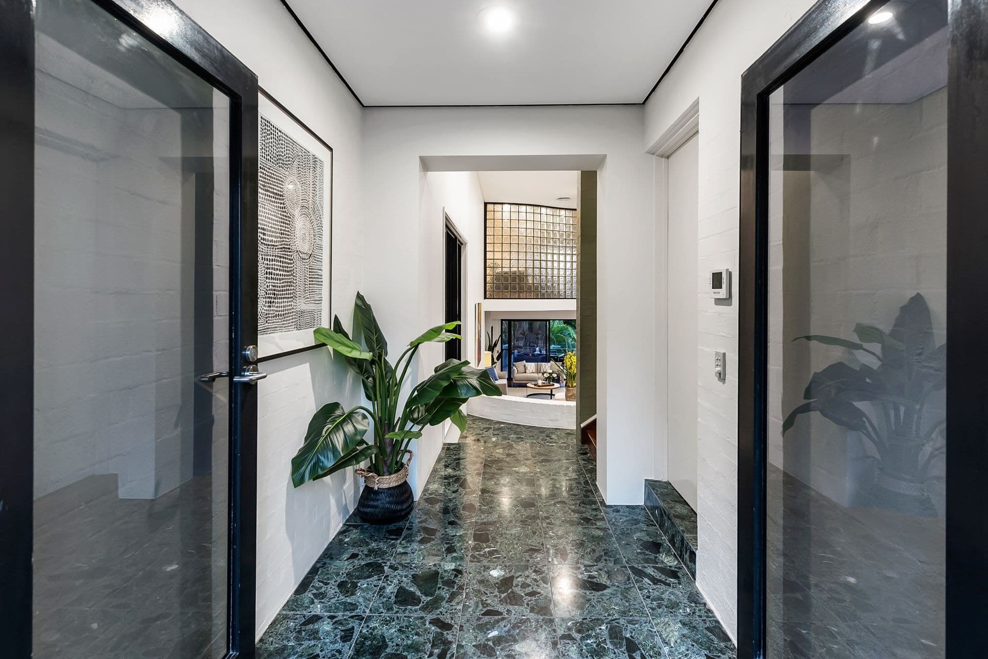 8 Pleasant Street Red Hill, Red Hill - Thumbnail 3