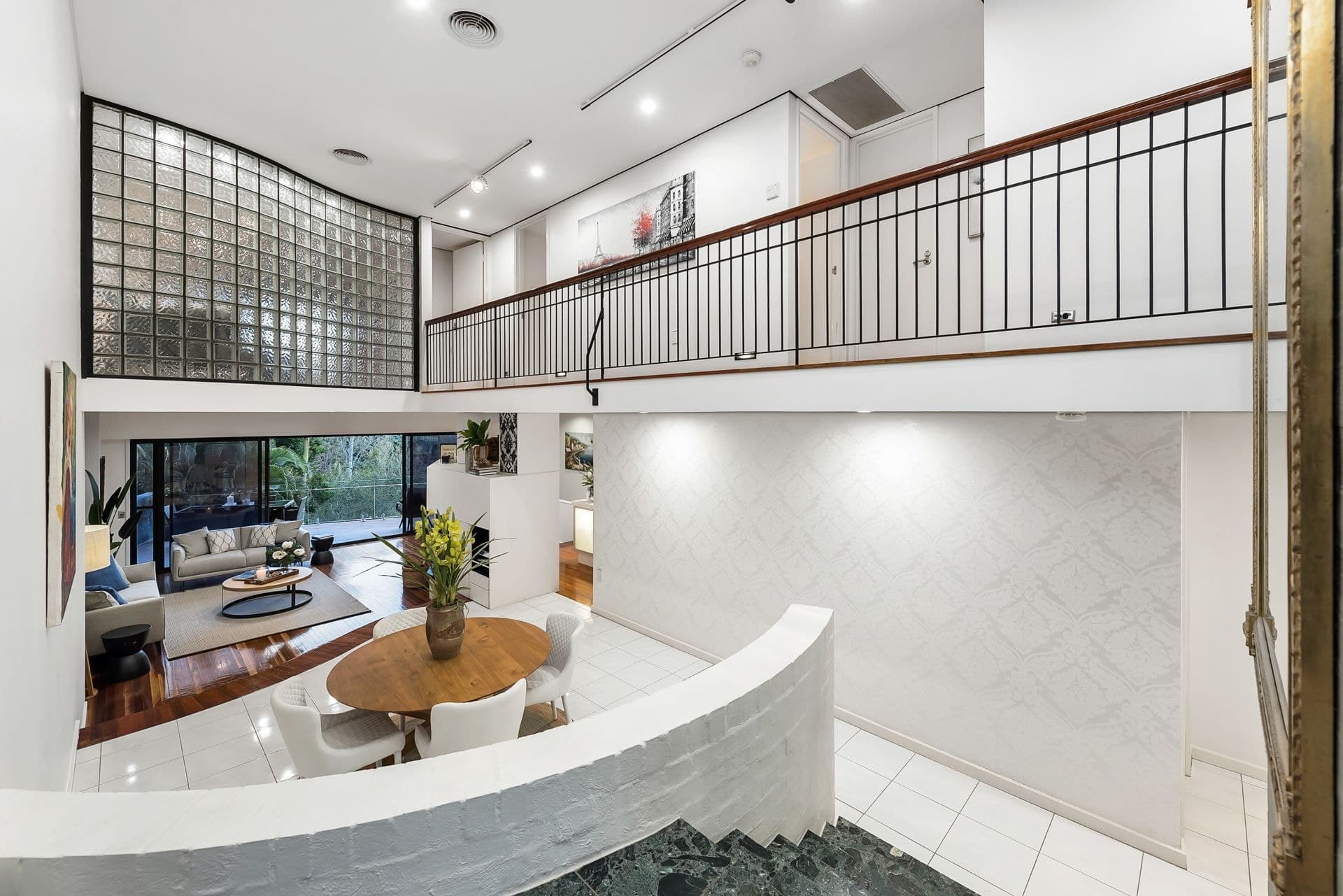 8 Pleasant Street Red Hill, Red Hill - Thumbnail 5
