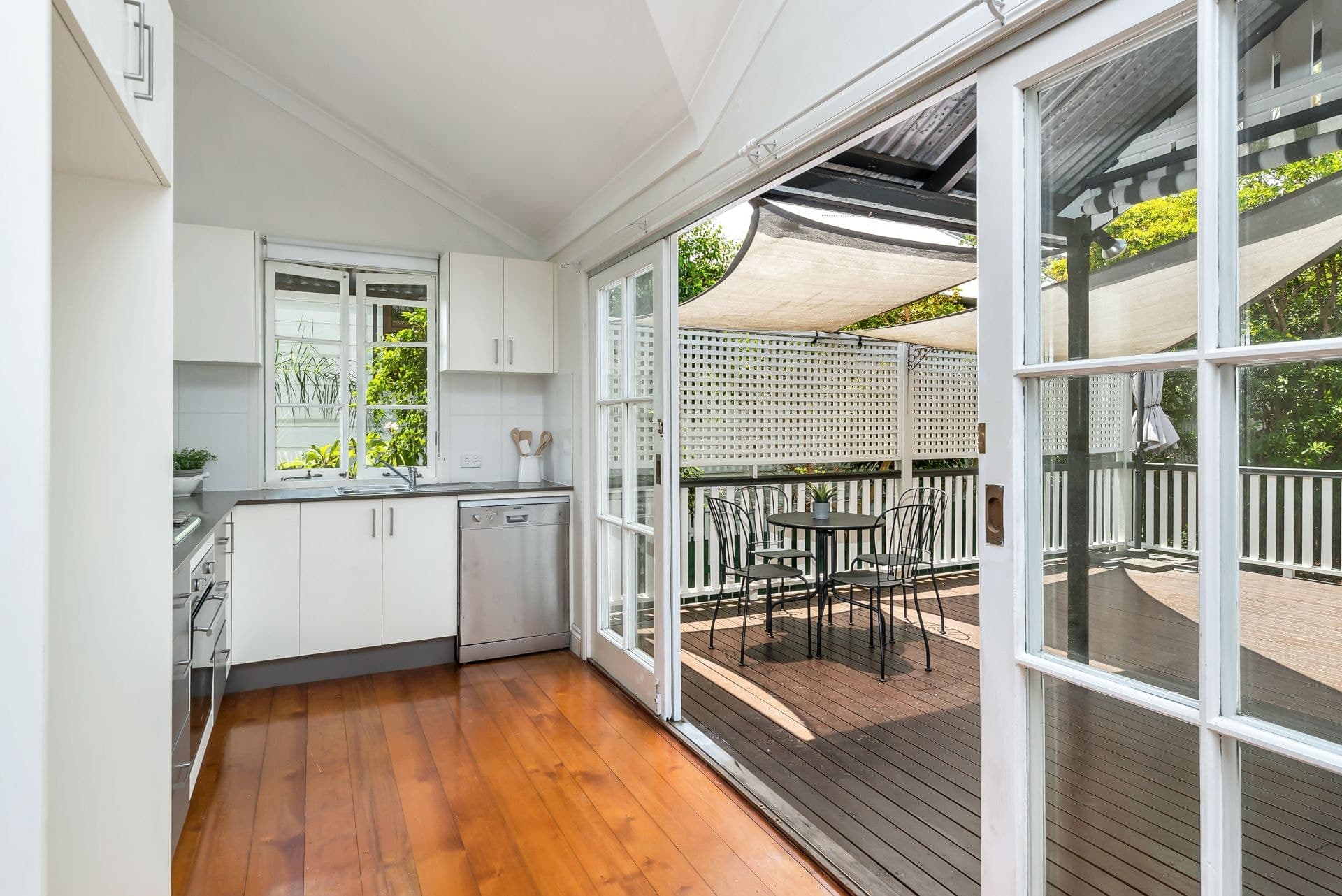 63 Lizzie Street Bardon, Bardon - Thumbnail 7