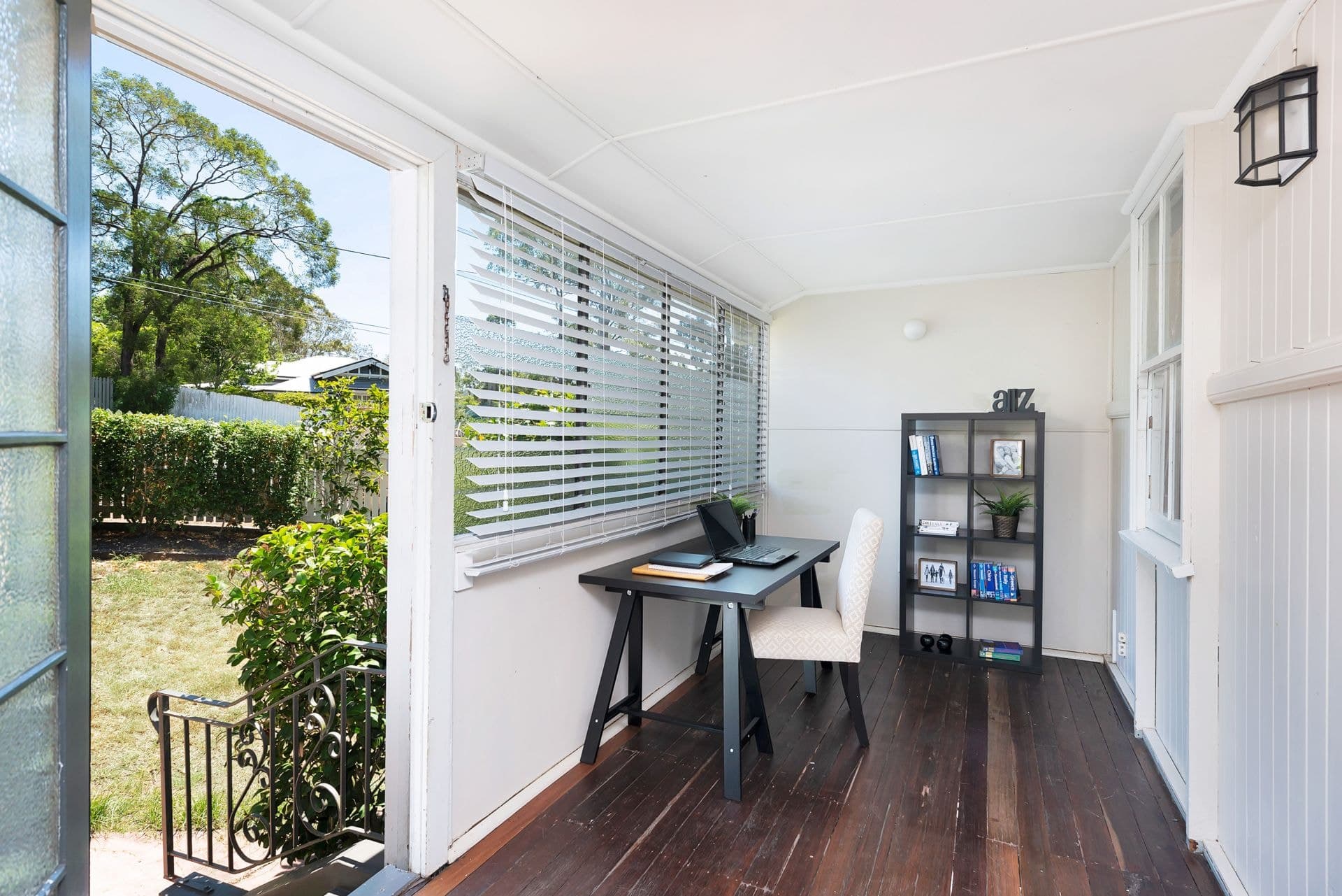 77 Northam Avenue Bardon, Bardon - Thumbnail 6