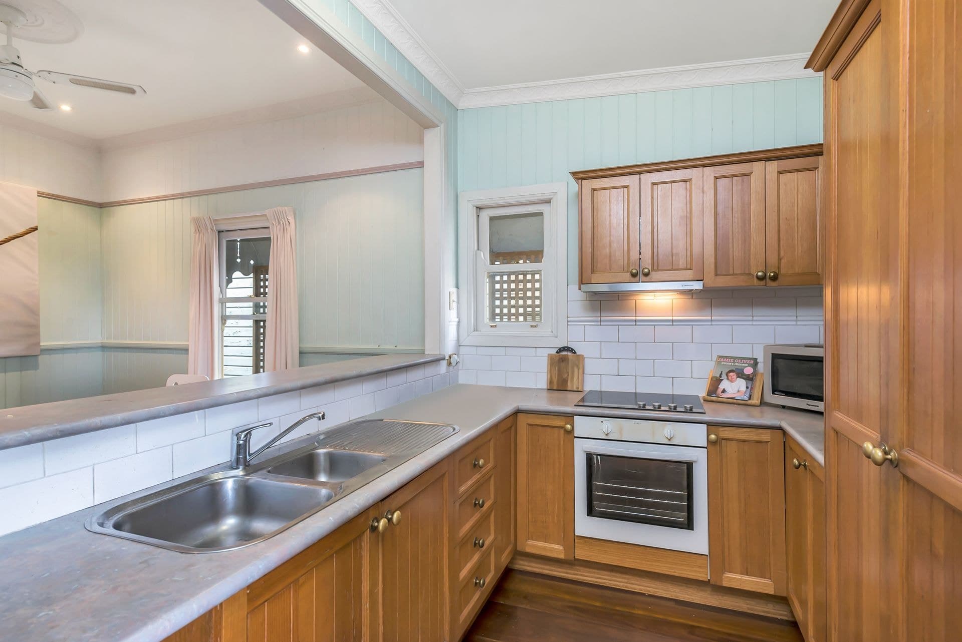 377 Milton Road Auchenflower, Auchenflower - Thumbnail 7