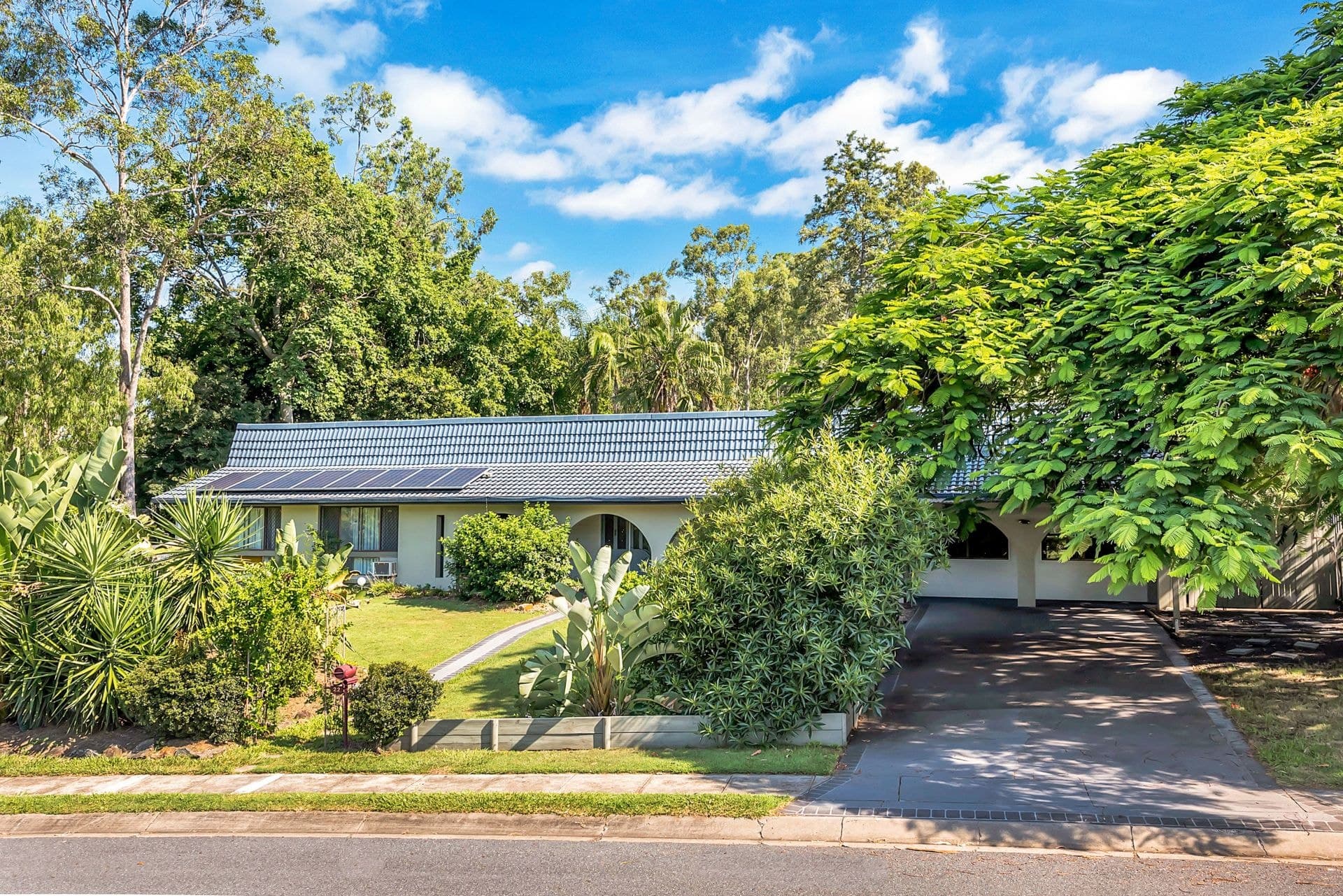 22 Montanus Drive Bellbowrie, Bellbowrie - Thumbnail 3