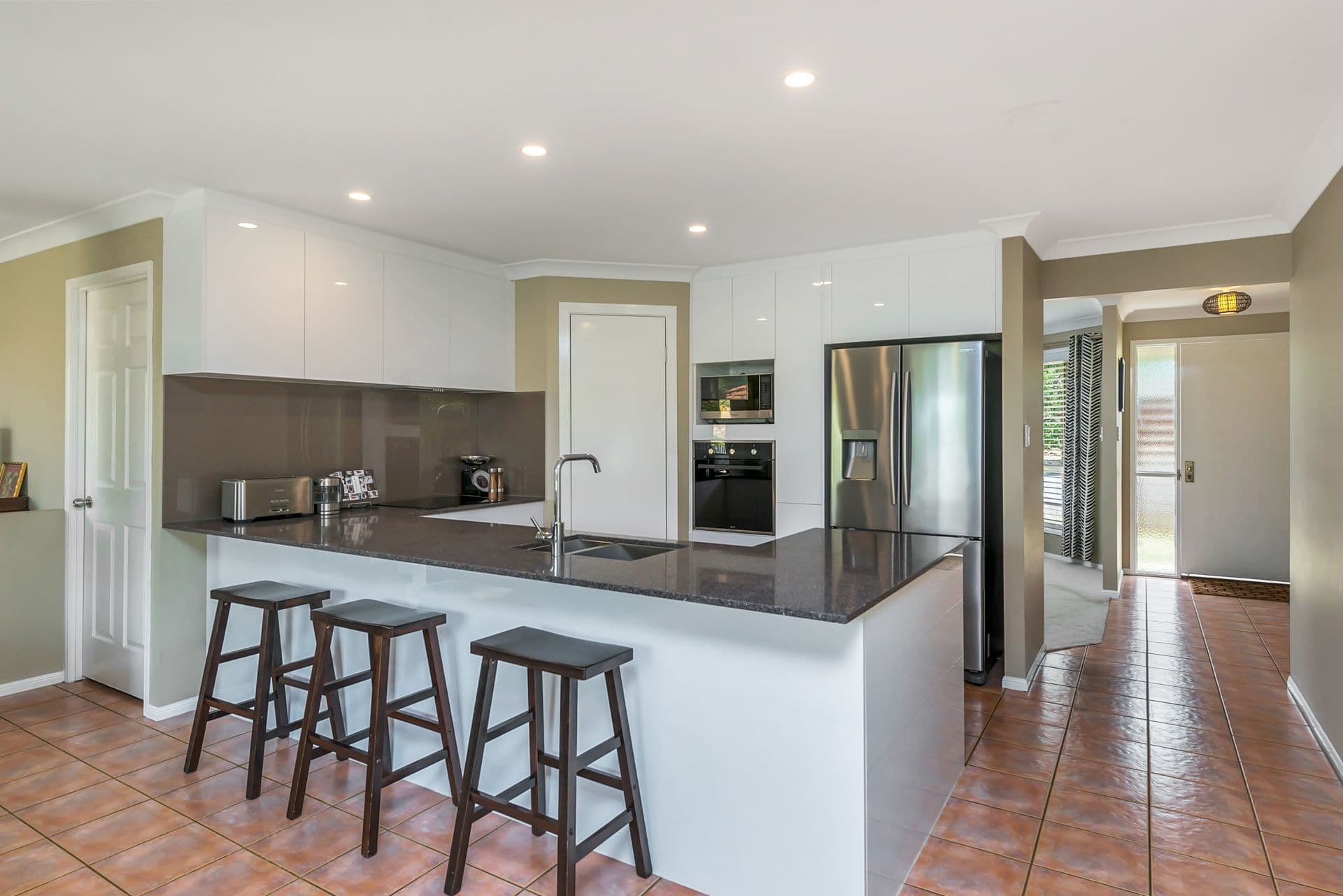 3 Torquata Court Moggill, Moggill - Thumbnail 4