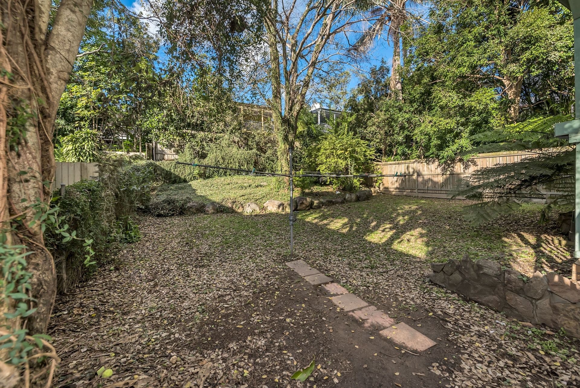 15 Carmel Street Bardon, Bardon - Image 1