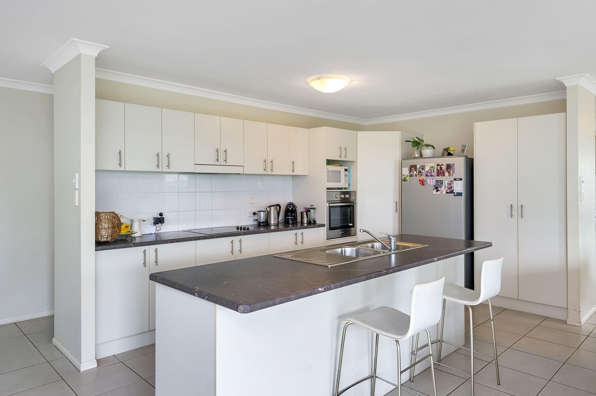 11 Sheridan Close Moggill, Moggill - Thumbnail 2