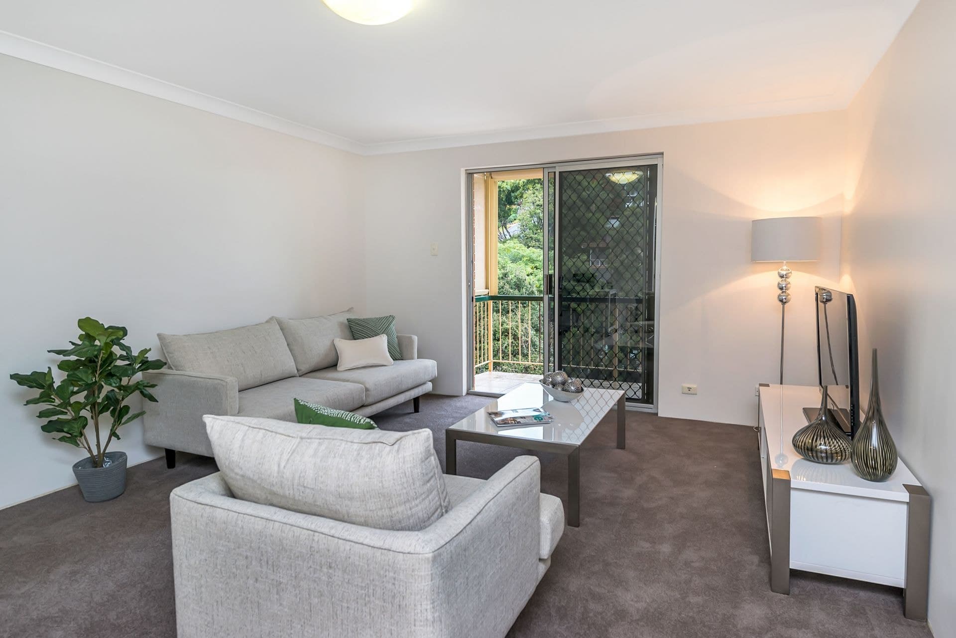 6/15 Glassey Street Red Hill, Red Hill - Thumbnail 3