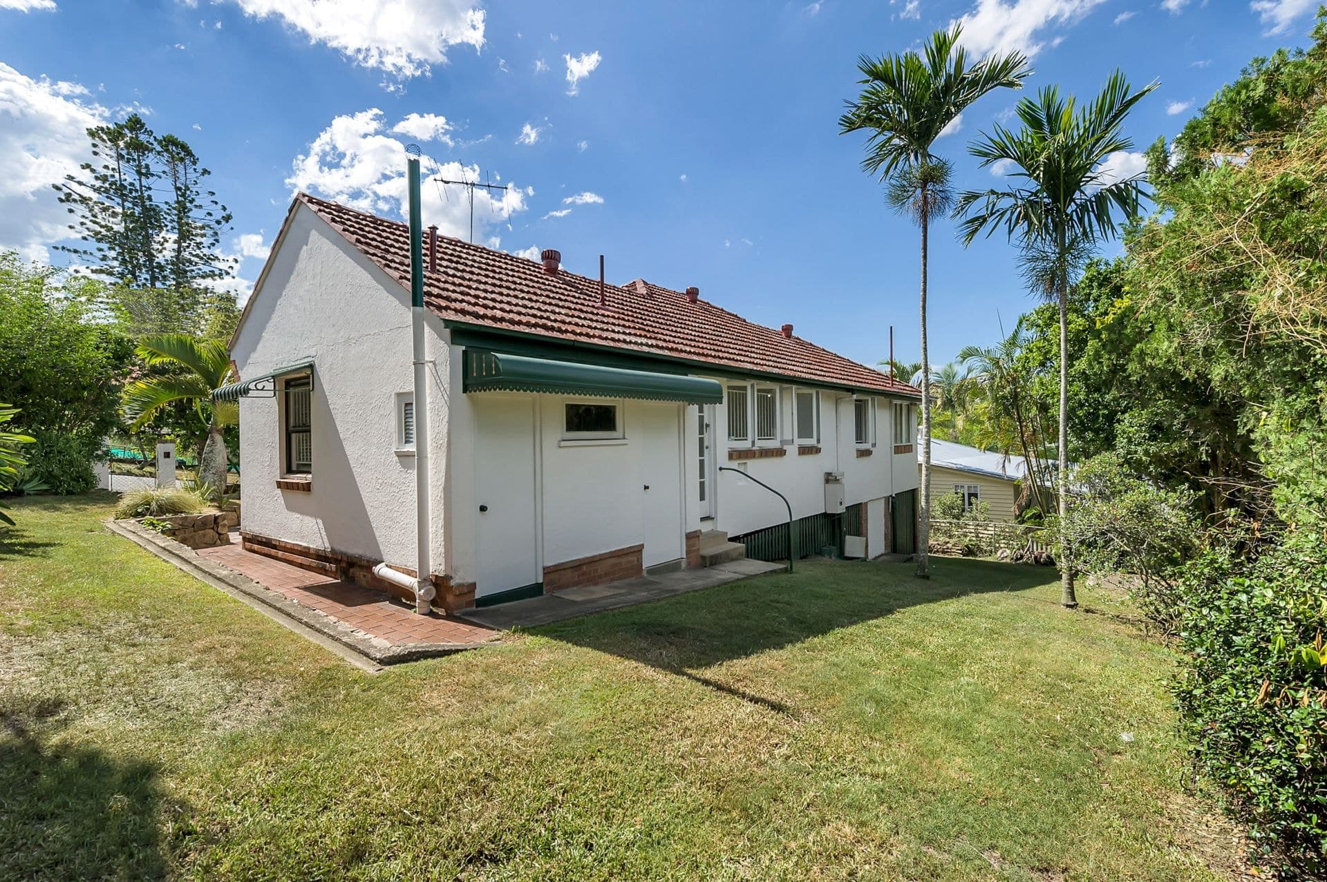 36 Carey Street Bardon, Bardon - Image 1