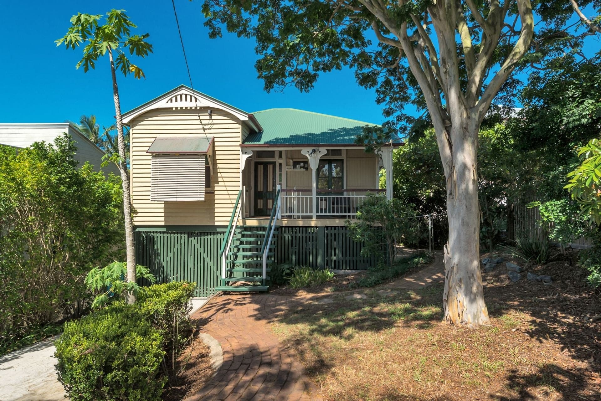 35 Lewin Street Bardon, Bardon - Thumbnail 2