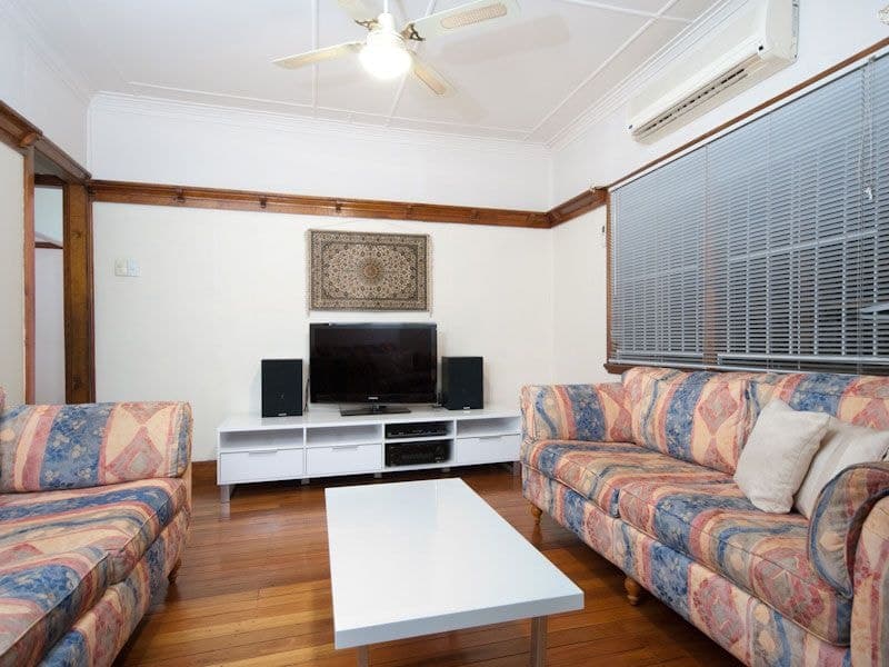 54 Weatherhead Avenue Ashgrove, Ashgrove - Thumbnail 4