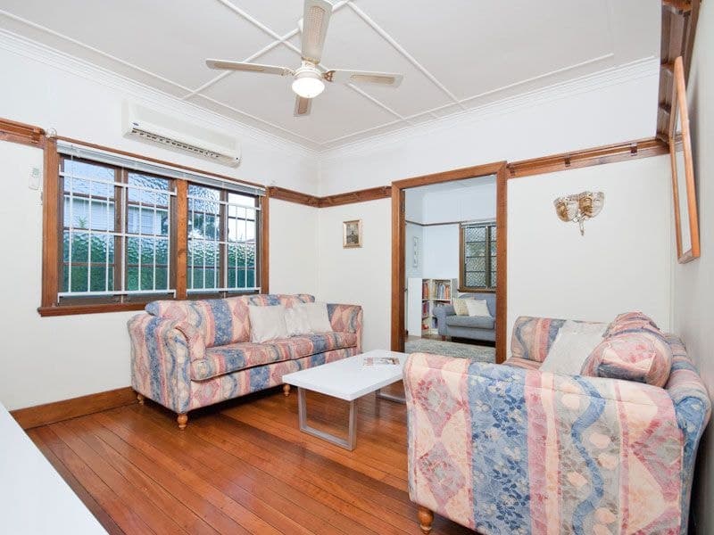 54 Weatherhead Avenue Ashgrove, Ashgrove - Thumbnail 5