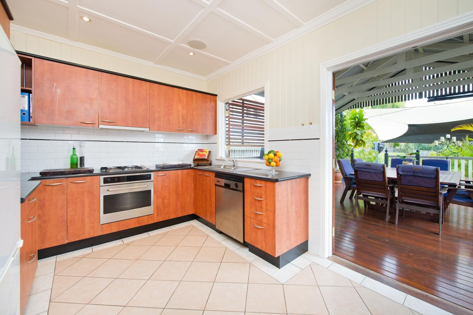16 Kinnaird Street Ashgrove, Ashgrove - Thumbnail 3
