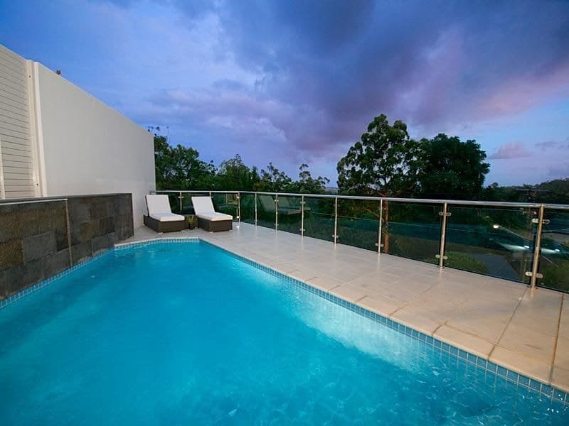 93 Outlook Crescent Bardon, Bardon - Thumbnail 5