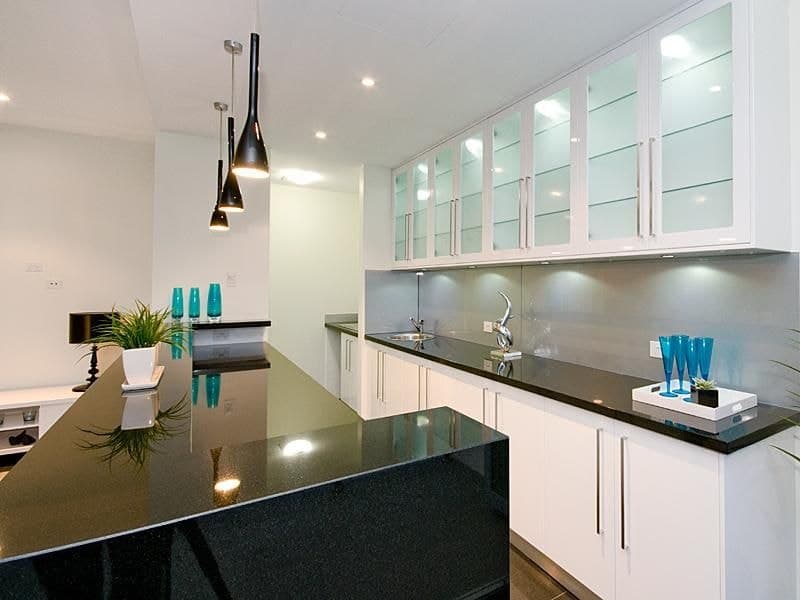 93 Outlook Crescent Bardon, Bardon - Thumbnail 6
