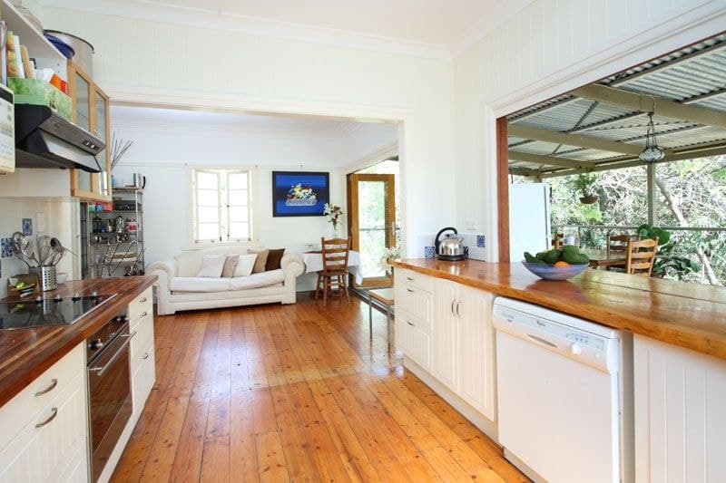 103 Fletcher Parade Bardon, Bardon - Thumbnail 5