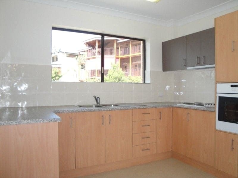 7/22 Lemnos Street Red Hill, Red Hill - Thumbnail 2