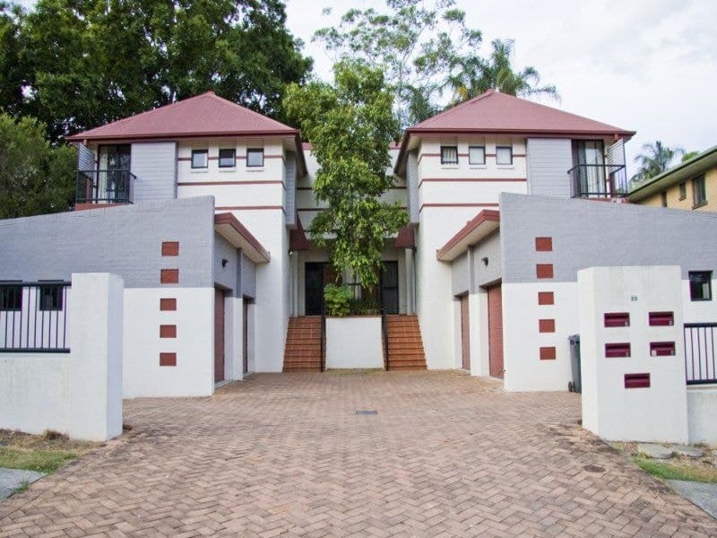 2/39 Elizabeth Street Toowong, Toowong - Image 1