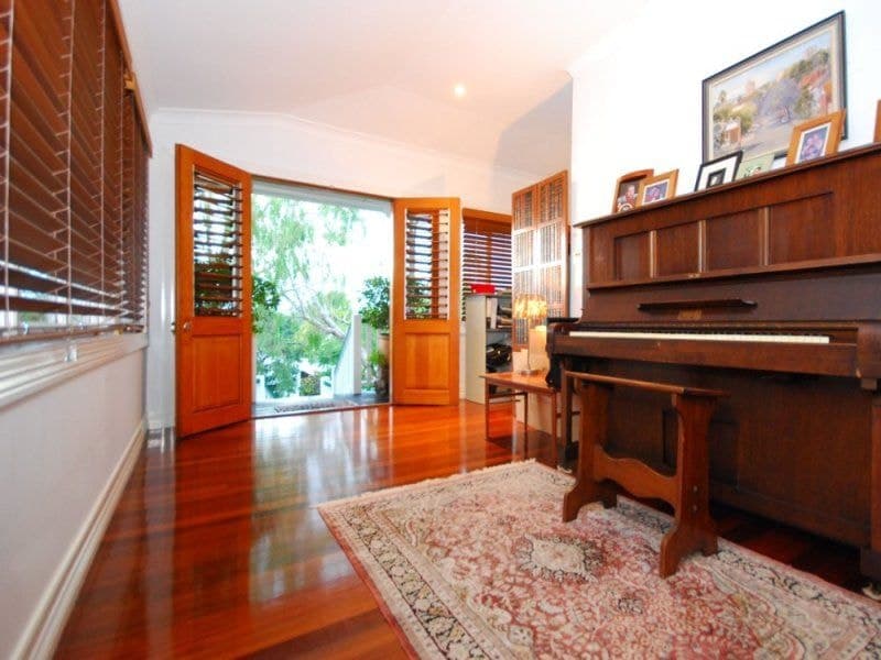 33 Musgrave Street Toowong, Toowong - Thumbnail 4