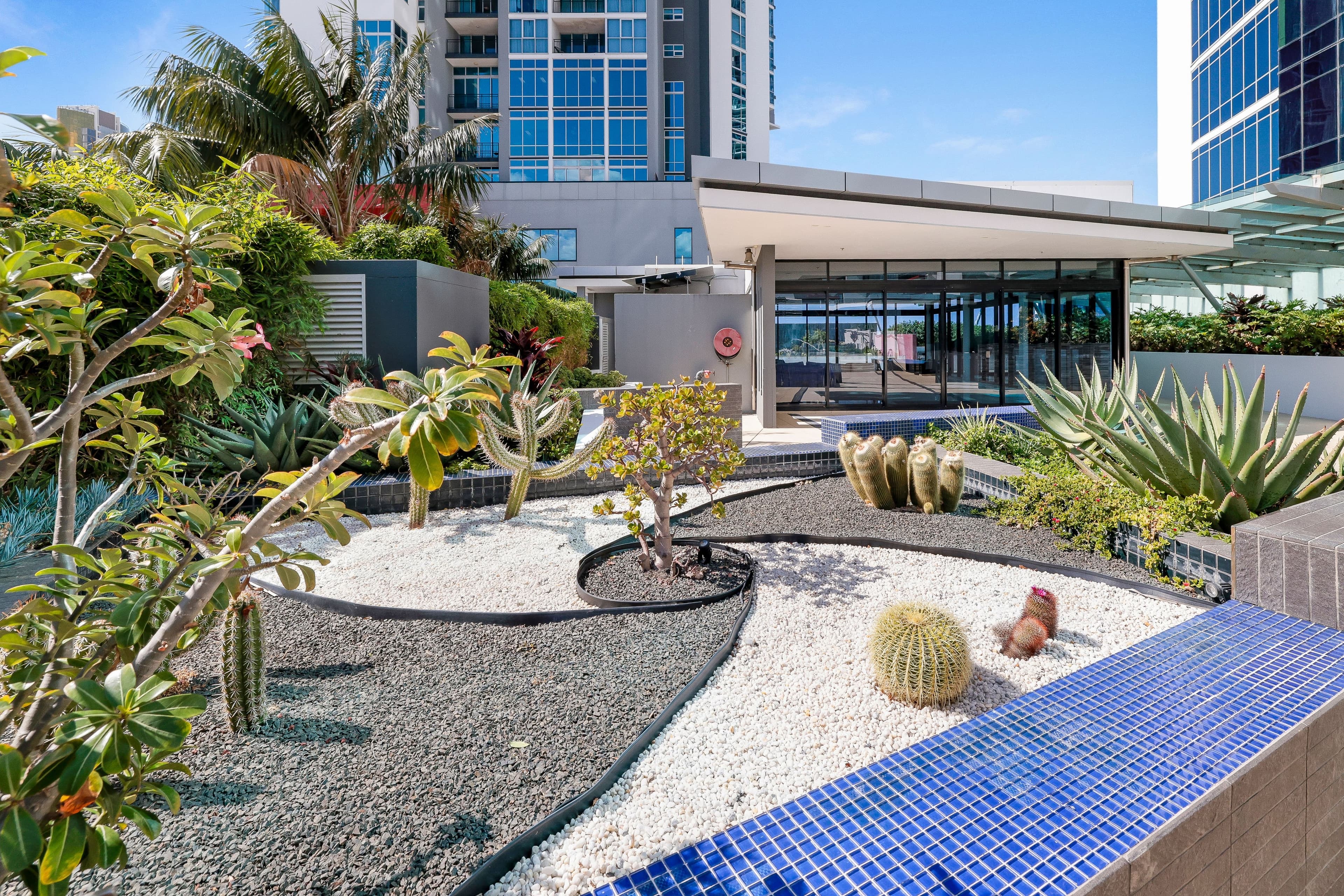 22502/5 Lawson St, SOUTHPORT, QLD 4215, Southport - Thumbnail 7