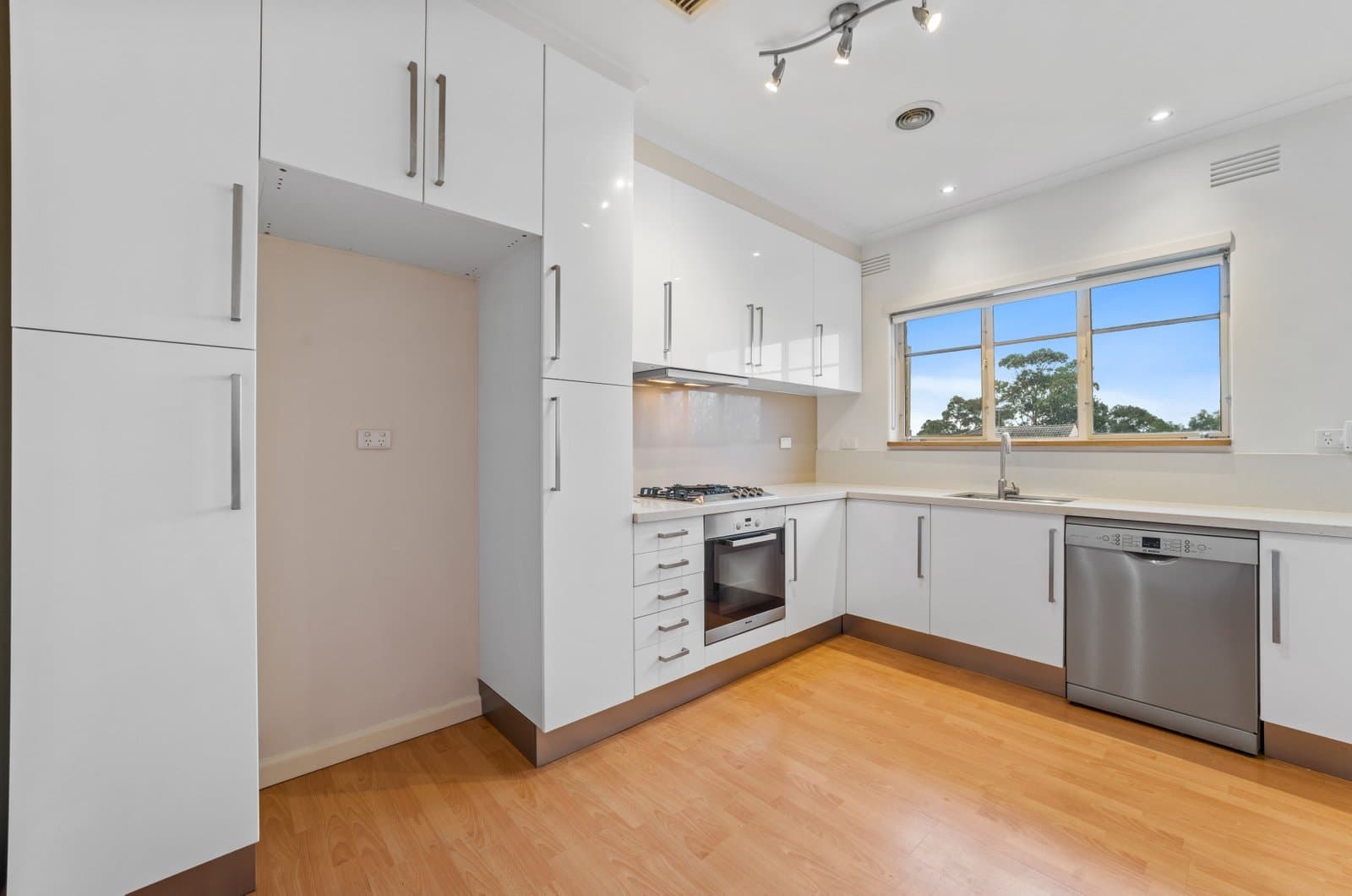 10/14 Ashby Grove, Eaglemont VIC 3084, Eaglemont - Thumbnail 2