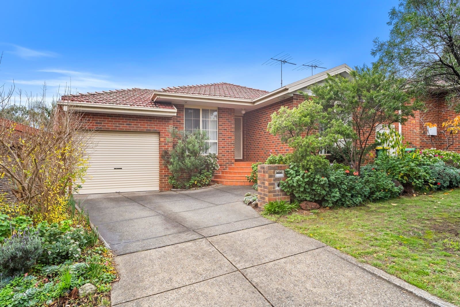 37 Phillips Crescent, Rosanna VIC 3084, Rosanna - Image 1