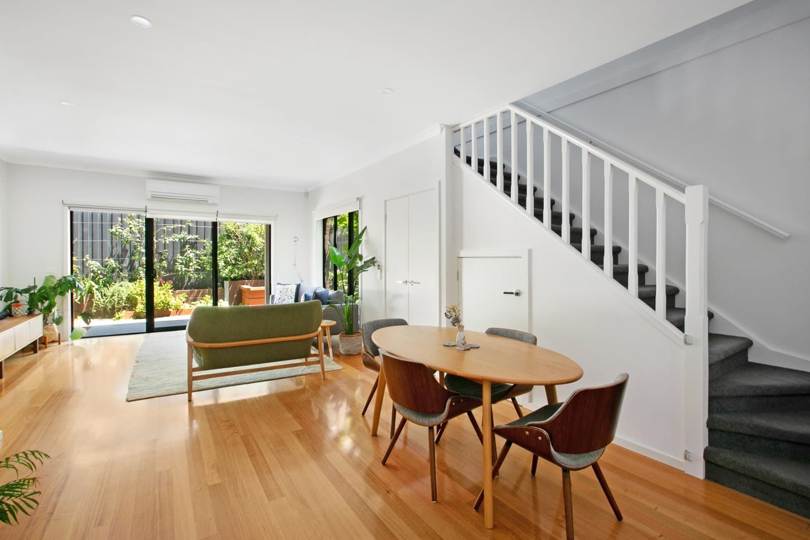 3/9 Hosken Street, Reservoir VIC 3073, Reservoir - Thumbnail 4