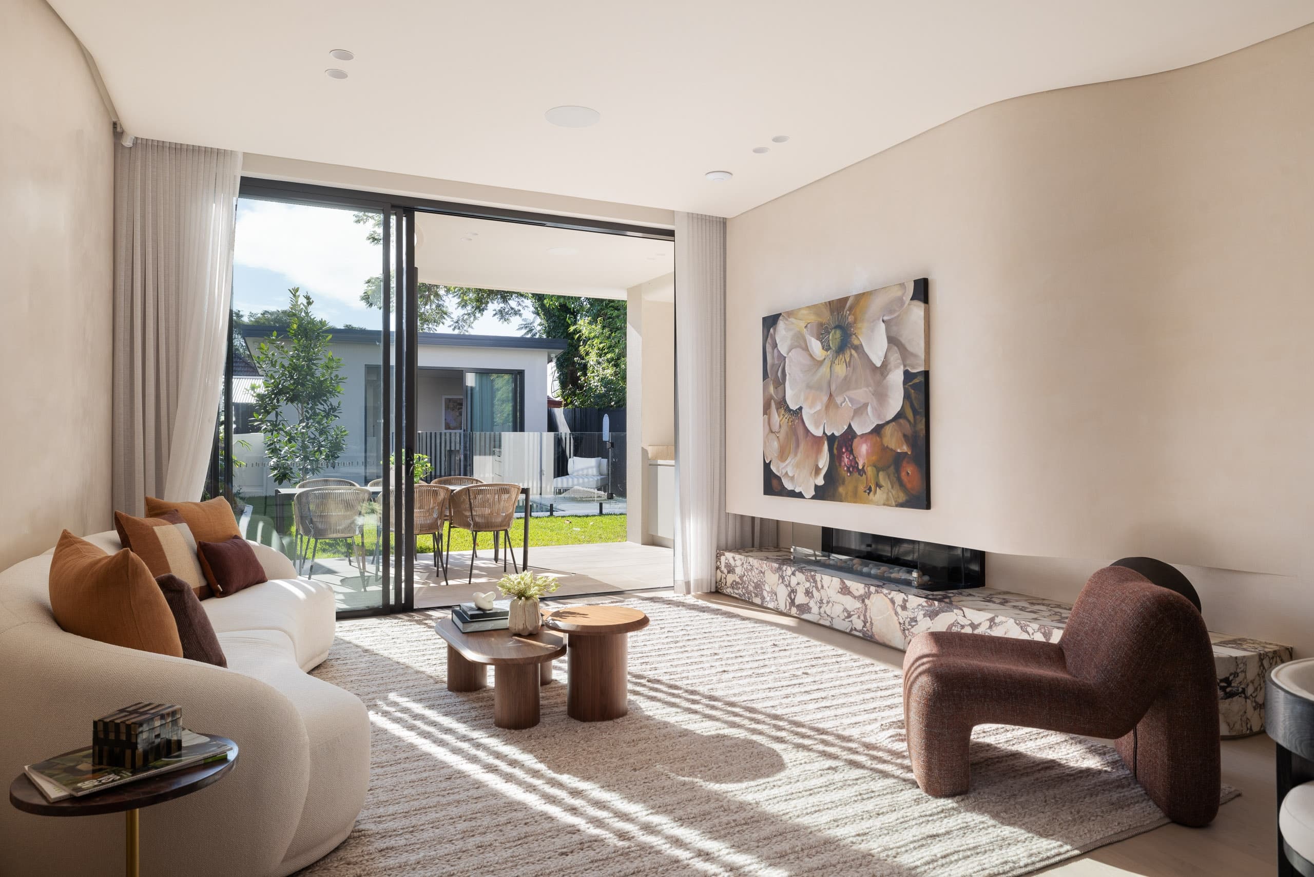 4 Robert Street, Petersham - Thumbnail 2