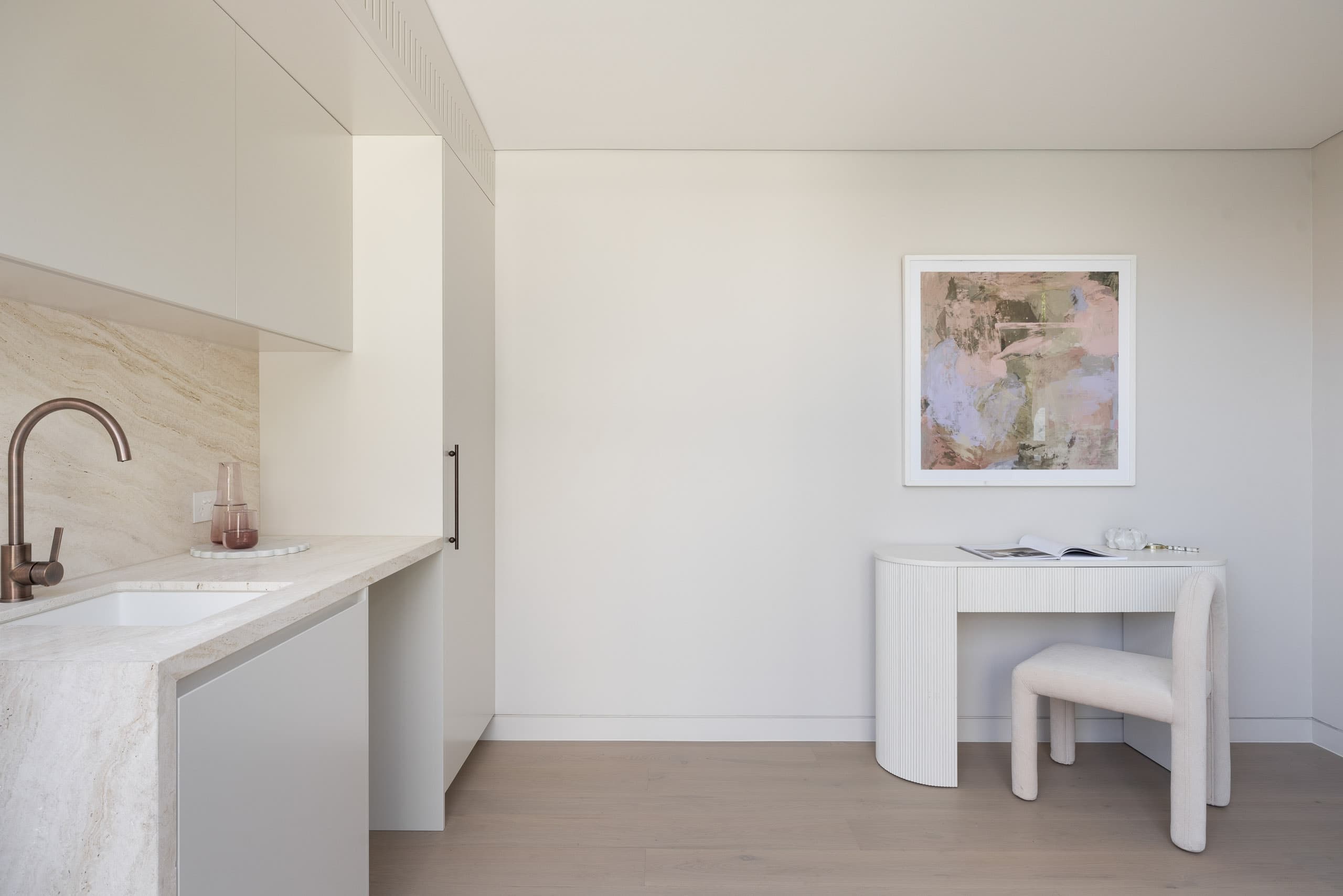 4 Robert Street, Petersham - Thumbnail 7